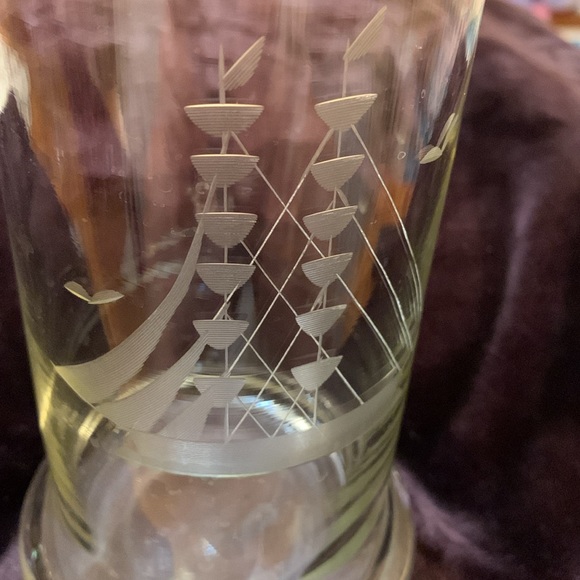 Vintage Clear Glass Pitcher with etched Ship boat pattern, EUC - Picture 2 of 10